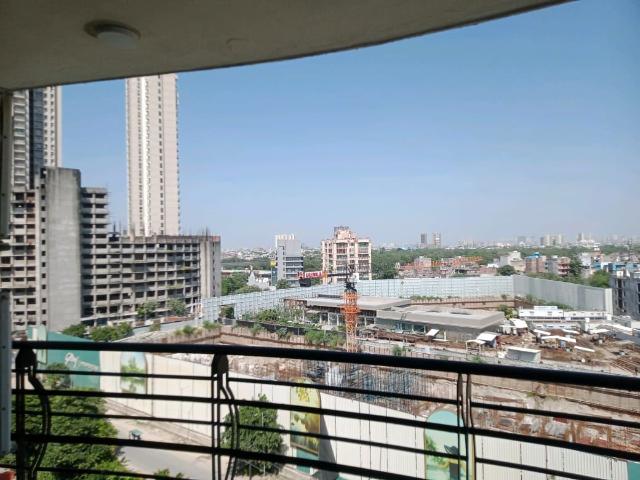 Flat for rent in Sector 44, Noida