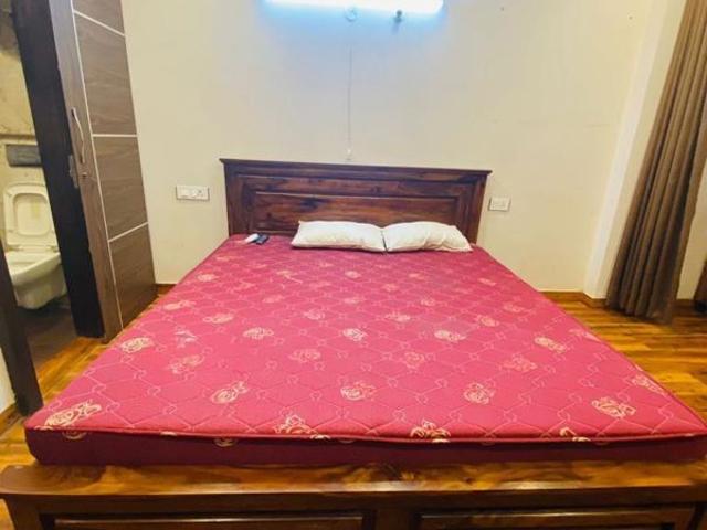 Flat for rent in Sector 65, Gurugram