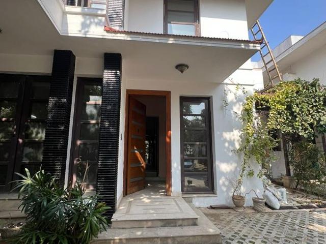 Villa for rent in Gurgaon, Gurugram