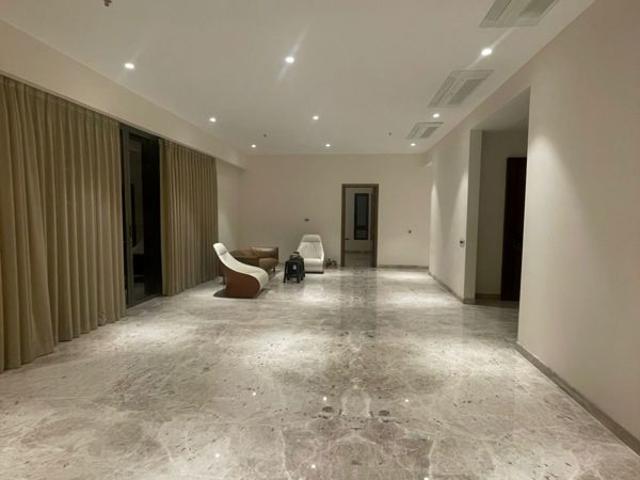 Flat for rent in Khar, Mumbai