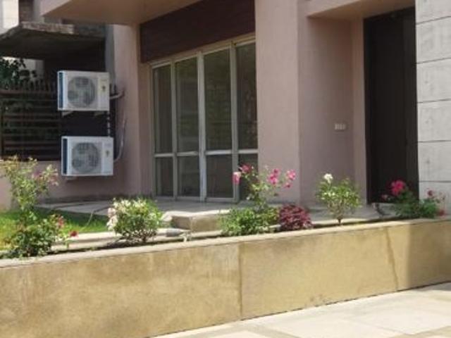 House for rent in The Villas, Gurugram