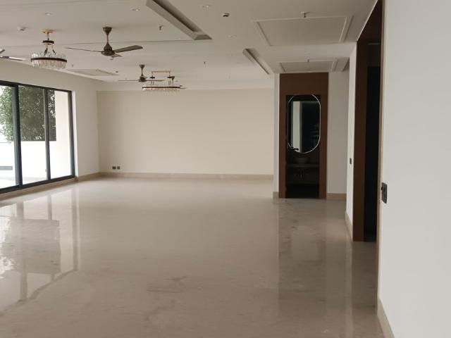 Flat for rent in Sector 107, Noida