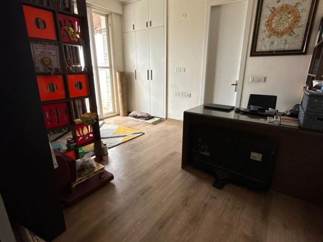 Flat for rent in Sector 107, Noida