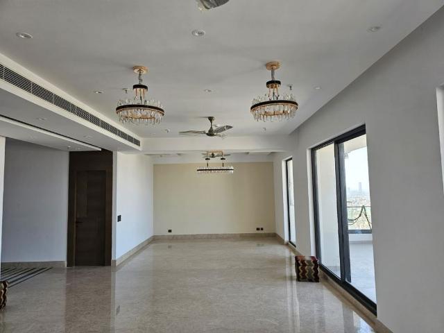 Flat for rent in Sector 107, Noida