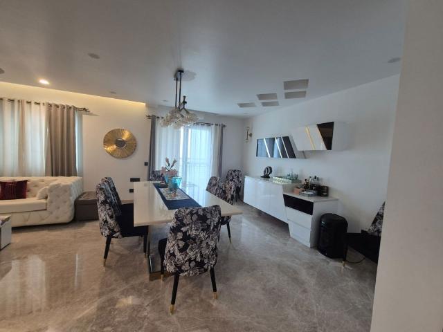 Flat for rent in Noida, Gautam Buddha Nagar
