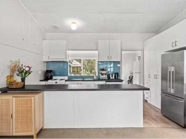House for rent in Forresters Beach, New South Wales