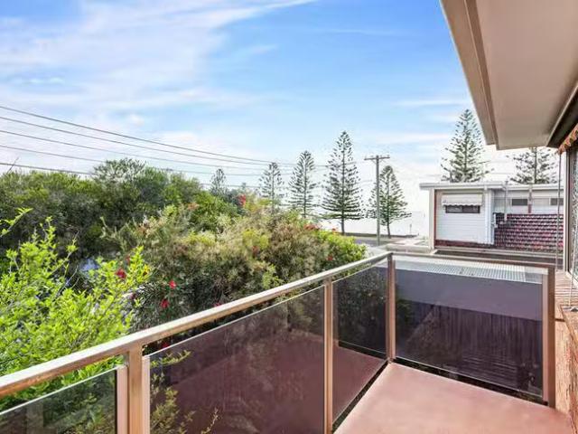 House for rent in Seaholme, Victoria