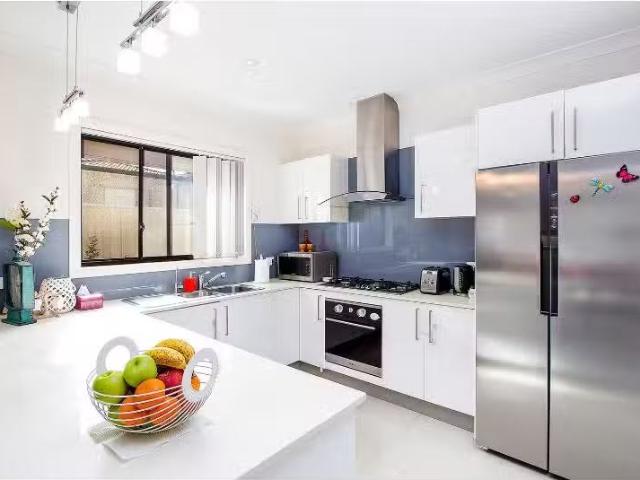 Condo for rent in Sydney, New South Wales