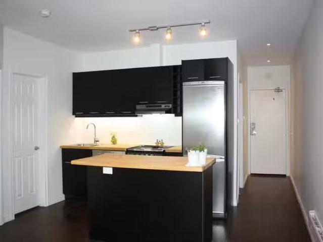 Condo for rent in Woburn, Ontario