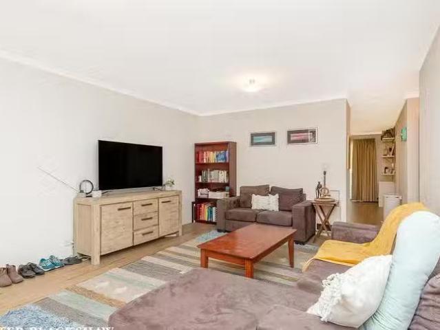 Apartment for rent in Kingston, Australian Capital Territory