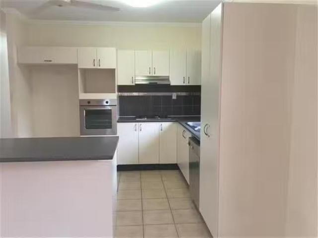 House for rent in Mount Sheridan, Queensland