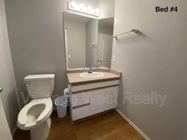 House for rent in Winfield, British Columbia
