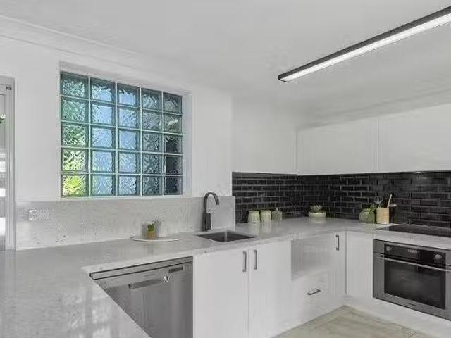 Apartment for rent in Toombul, Queensland