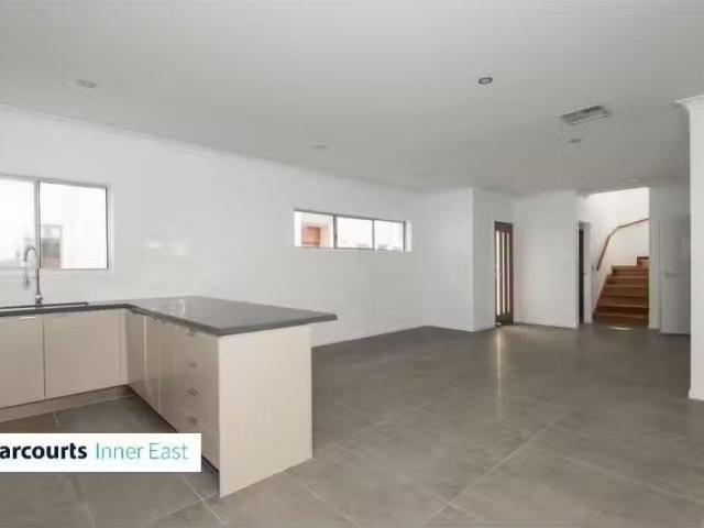 Condo for rent in Toombul, Queensland