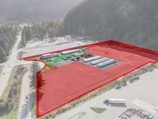 House for rent in Hope, British Columbia