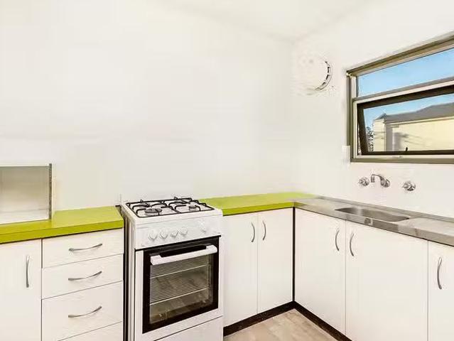 House for rent in Cockburn, Western Australia