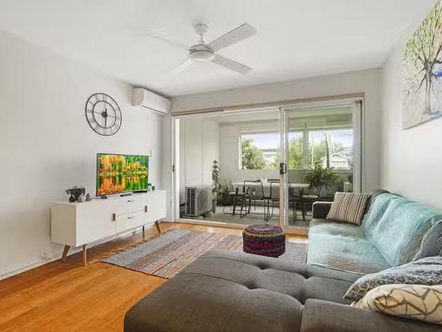 Apartment for rent in Toombul, Queensland