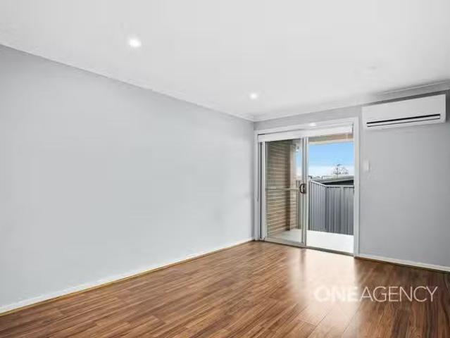 House for rent in Wollongong West, New South Wales