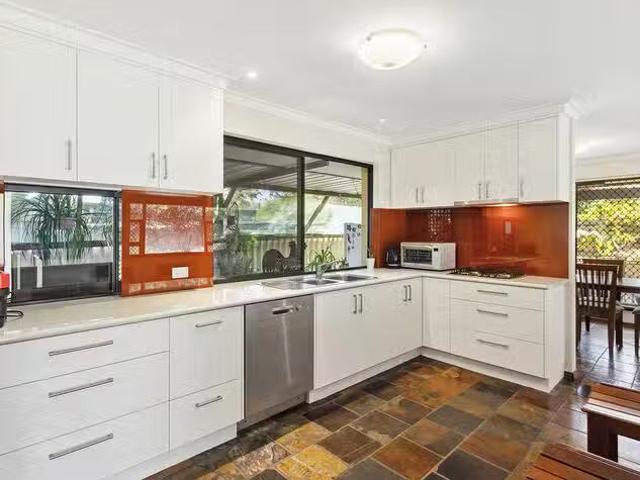 House for rent in Warwick, Western Australia