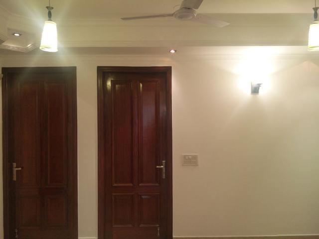 Villa for rent in South Delhi, Deri
