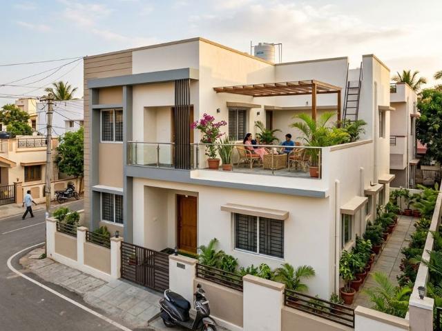 House for rent in Arun Vihar, Noida