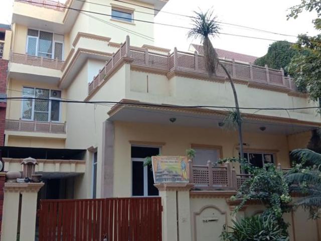 Villa for rent in MGF Villas, Gurugram