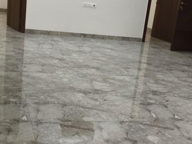 Villa for rent in Arun Vihar, Noida