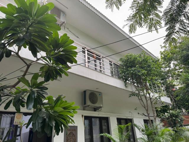 Villa for rent in Sector 40, Noida