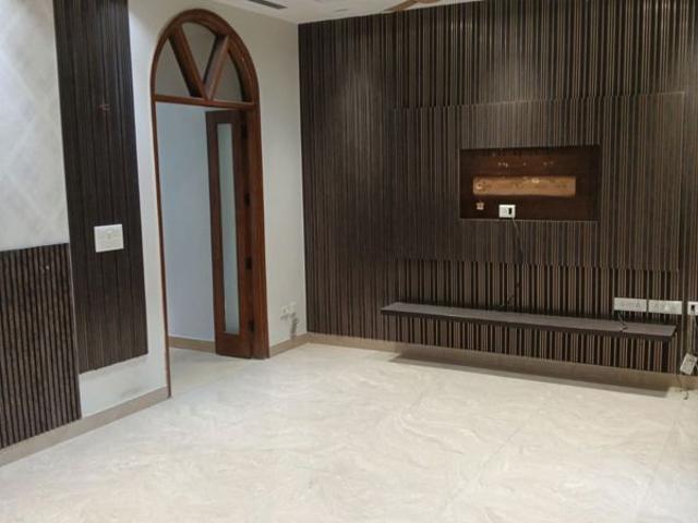 House for rent in Sector 40, Noida