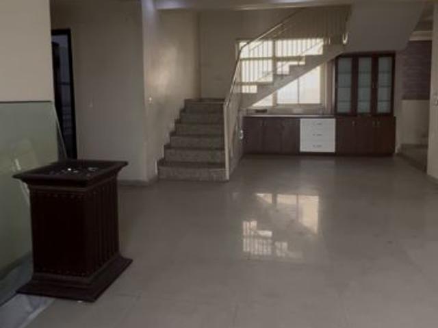 Flat for rent in Sector 86, Faridabad