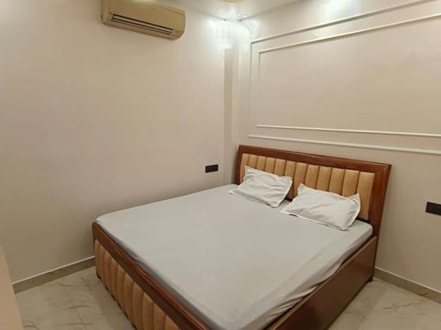 House for rent in South Delhi, Deri
