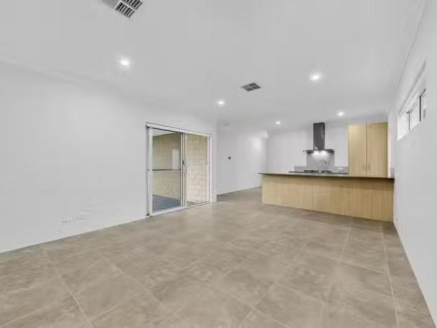 House for rent in Malaga, Western Australia