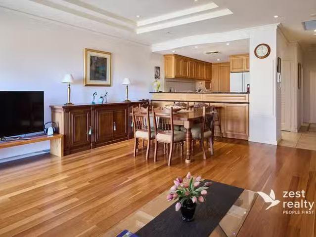 House for rent in Cockburn, Western Australia