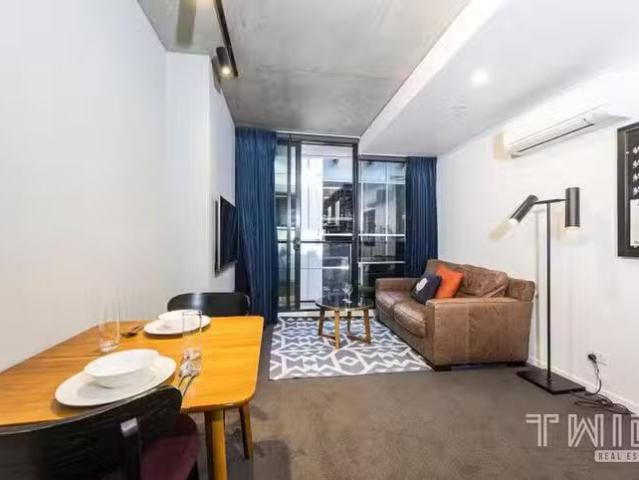 Apartment for rent in Enfield, Victoria