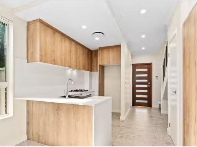 Condo for rent in Sydney, New South Wales
