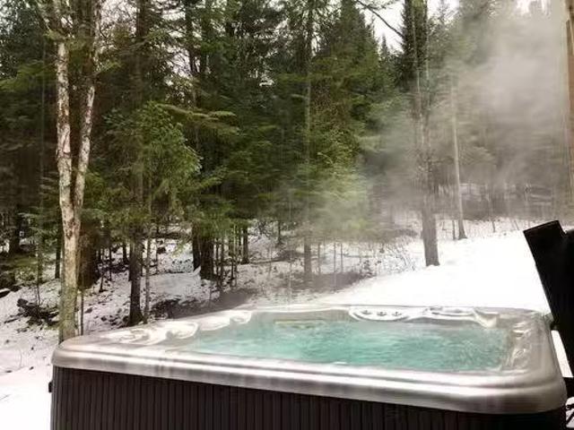 House for rent in Laurentides, Quebec