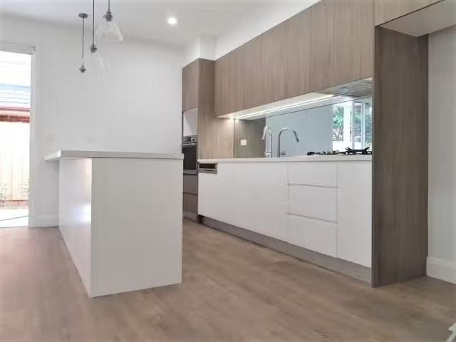 Condo for rent in Sydney, New South Wales