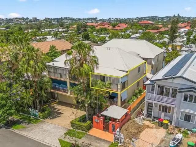 Apartment for rent in Toombul, Queensland