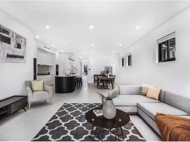 Condo for rent in Sydney, New South Wales