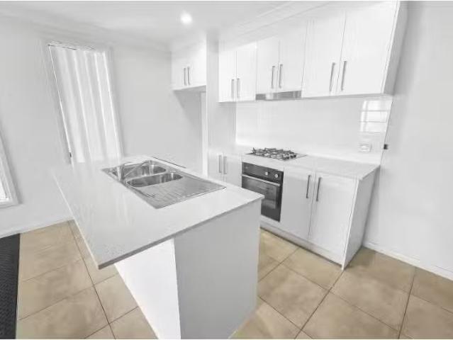 House for rent in Caerleon, New South Wales