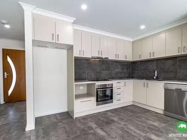 House for rent in Giralang, Australian Capital Territory