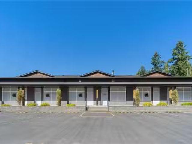 House for rent in Hilliers, British Columbia