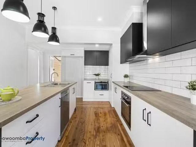 House for rent in Cloverdale, Western Australia