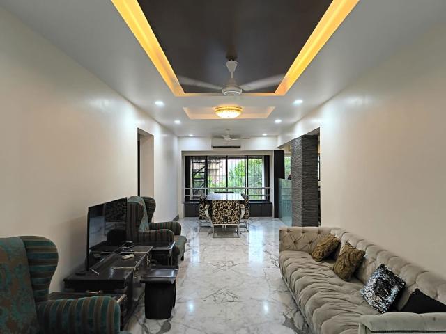Flat for rent in Oshiwara, Mumbai
