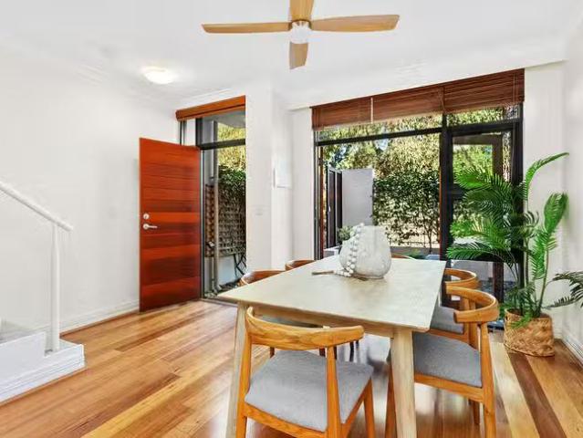 House for rent in Mount Claremont, Western Australia