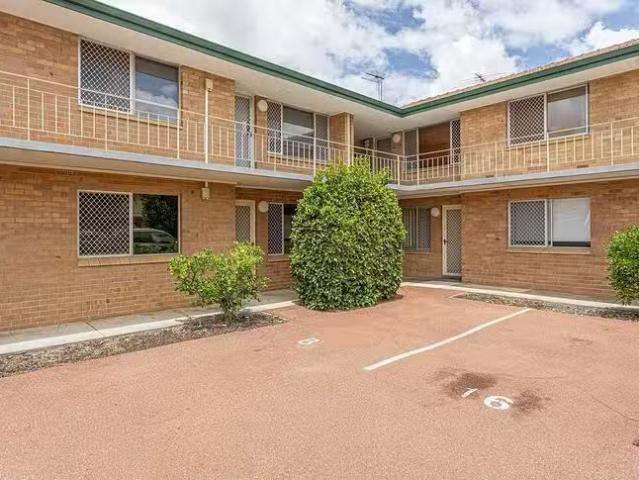 House for rent in Como, Western Australia