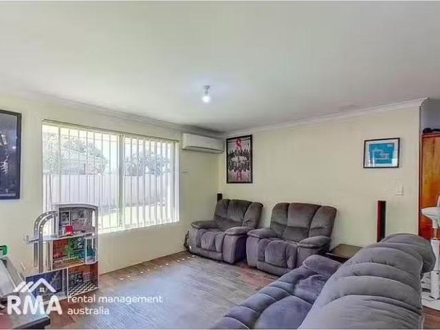 House for rent in Seville Grove, Western Australia