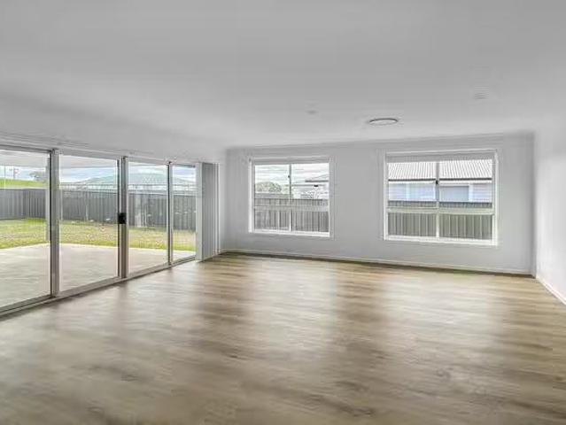 House for rent in Caerleon, New South Wales