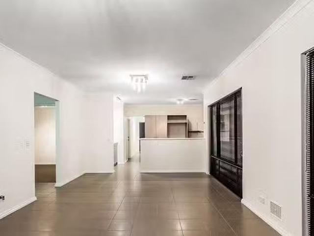 House for rent in Booragoon, Western Australia