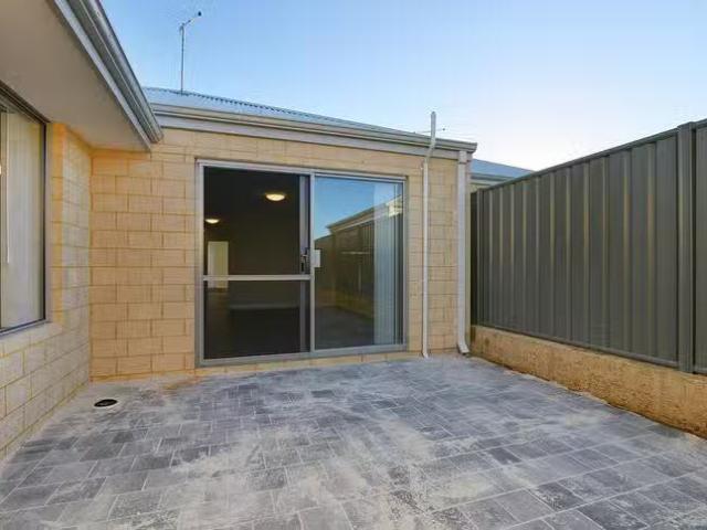 House for rent in Wellard, Western Australia
